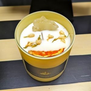 Pisces healing zodiac candle